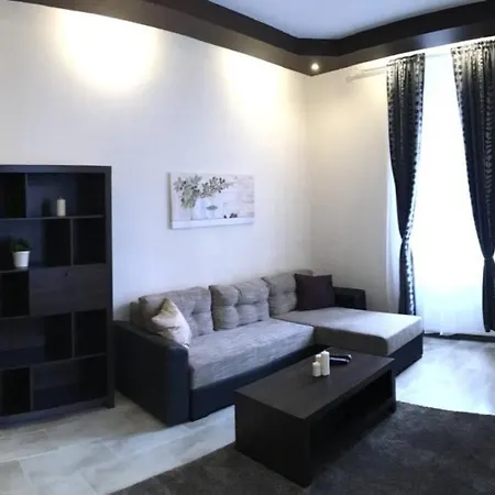 Standard Apartment By Hi5 - Ruin Bar Distr. Budapest Exterior photo